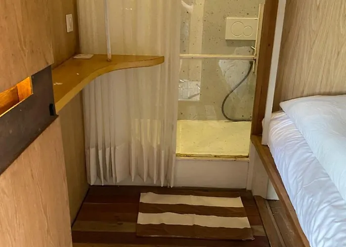 The Hide (adults Only) Hostel