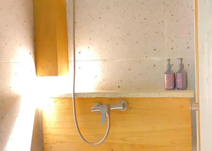 The Hide (adults Only) Hostel *